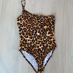 NWOT Leopard Bodysuit